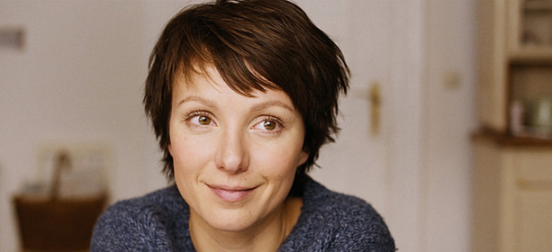 Julia Koschitz ist Claire